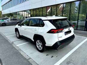 RAV4 2.5 222PS AWD - 1