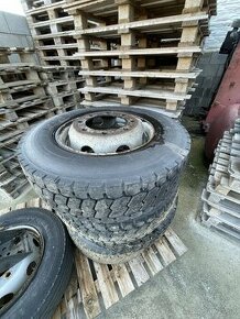 Predám nákladné pneumatiky 265/70 R19,5 - 1