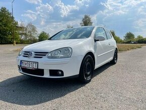 Volkswagen Golf V 1.6 75KW LPG TRENDLINE