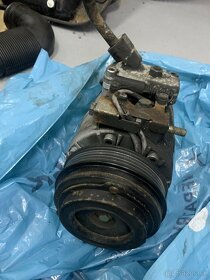 predám Nahradne diely na bmw e38 a e39 motor M52B28 - 1