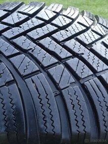 215/60 r16 zimné pneu.7 mm