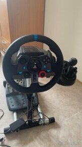 Logitech G29, radiaca páka Log. Driving Force, Držiak wheel