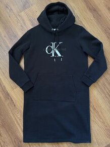 Calvin Klein M