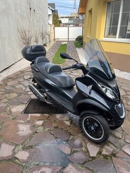 Predam skúter Piaggio MP3