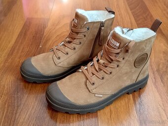 Palladium Outdoorová obuv Pampa Hi Z Wl M