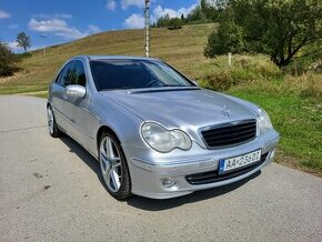 Mercedes C W203 320 4matic 160kw benzín +LPG