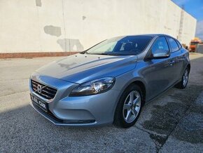 Volvo V40 D2 - 1