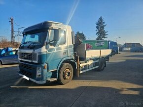 Valnik s hydraulickou rukou Volvo FM9 2005 pravostranne