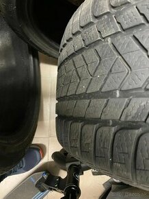 Pirelli sottozero 285/35/R20