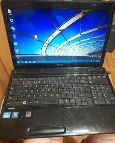 Toshiba L750 -i5, 4GB, 320GB, NVIDIA 520