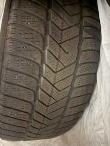 Použité zimné pneumatiky Pirelli Scorpion 235/60 R18