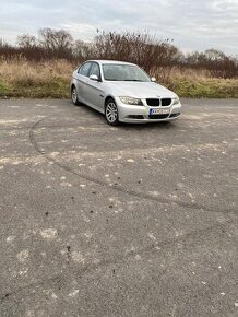 Bmw e90 320i