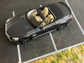 1:18 Mercedes-Benz SL65 AMG (R231) - MAISTO