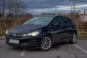 Opel Astra 2017 benzín - 1