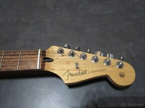 Fender Stratocaster