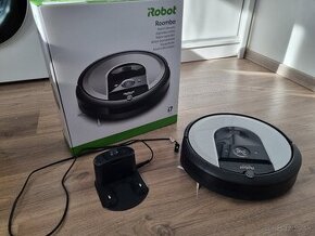 iRobot Roomba i7 - Robotický vysávač