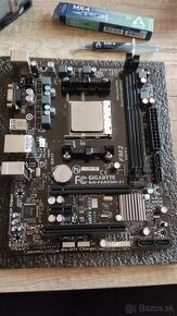 Gigabyte GA-F2A55M-S1 + A4-5300