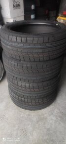 Zimné pneumatiky 245/45 R20