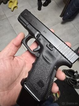 Glock 19 gen3. 9x19 luger