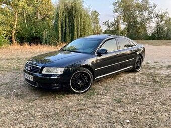 AUDI A8 4.2V8