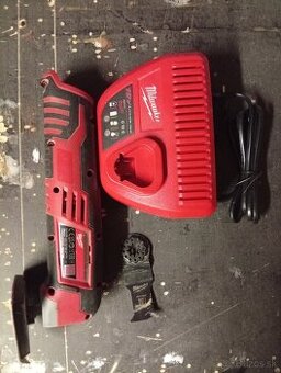 Predám Milwaukee M12