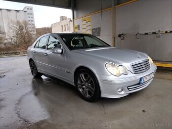 Mercedes-Benz C220 W203