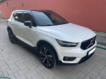 Volvo XC40 T5 AWD R-Design