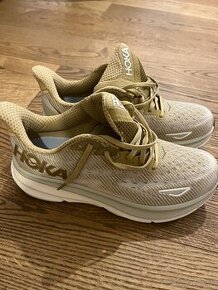 Hoka clifton 9 - 1