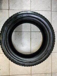 Zimné pneu 245/45R19 Hankook