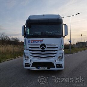 Mercedes-Benz Actros 1851