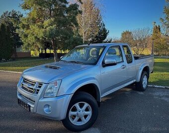 Isuzu D-Max 2.5 Td 136ps • 4x4 • manuál • SingleCab • 4M •