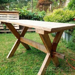 Drevený stôl - 1