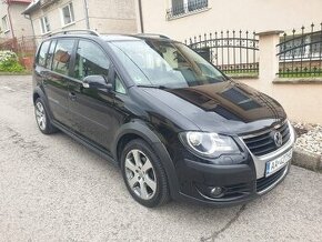 Volkswagen Touran Cross 2.0 TDI 103kW