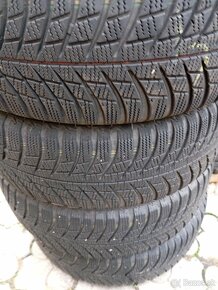 205/60 R16 zimné Bridgestone