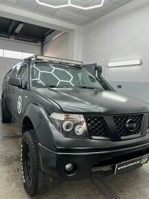 Nissan Navara D40