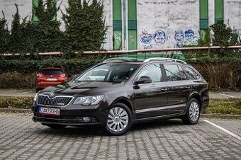 Škoda Superb Combi 1.6 TDI Greenline Elegance - 1