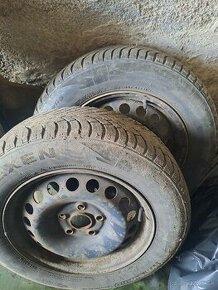 5x112 Plechové disky 195/65 R15 zimné pneu