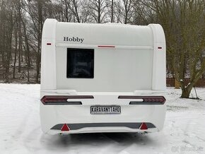 Karavan Hobby 400 SFe De Luxe 2025