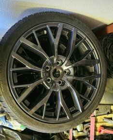 Predám originál disky Subaru 19x8,5J  5x114mm