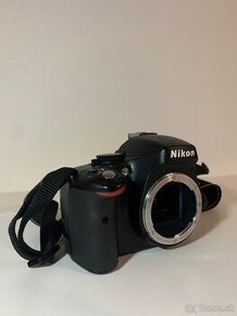 Nikon D5100