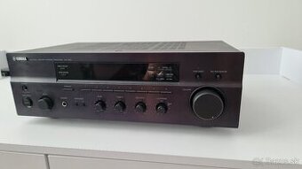 Yamaha RX-497 receiver