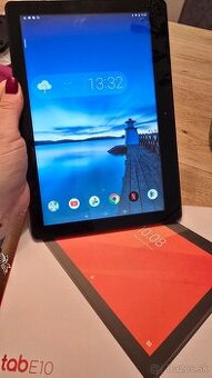 Lenovo Tab E10