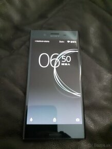 SONY Xperia XZ Premium (G8141 - 1