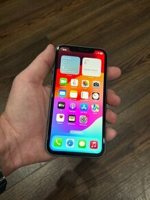 iPhone XR 128gb - rozbitý zadok