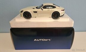 MERCEDES AMG GT-S 1:18 AutoArt - 1