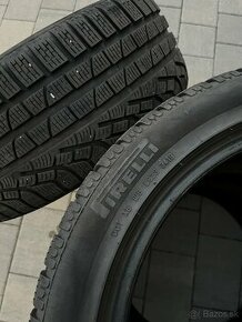 Zimné pneu Pirelli Sottozero II 235/45 R18 98V