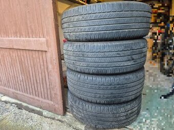 Letné pneu Michelin 215/65 R16 98H 4ks