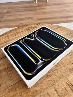 Apple iPad Pro 13” 256GB M4 Wi-Fi +Cellular , Záruka 06/2026