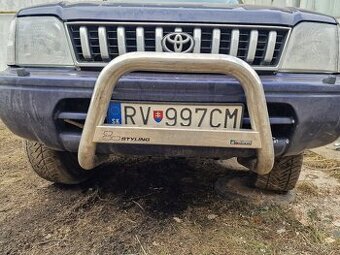 Predám predný rám na toyota land cruiser