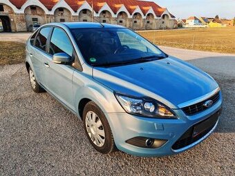 Ford Focus 1.6 benzín 85kw